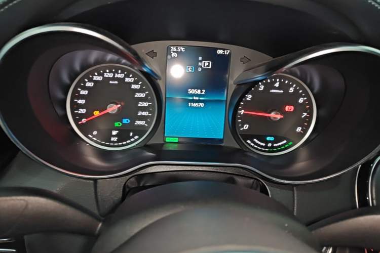 Used Mercedes-Benz C-Class 2019 C 260 L Sport Edition Instrument Cluster