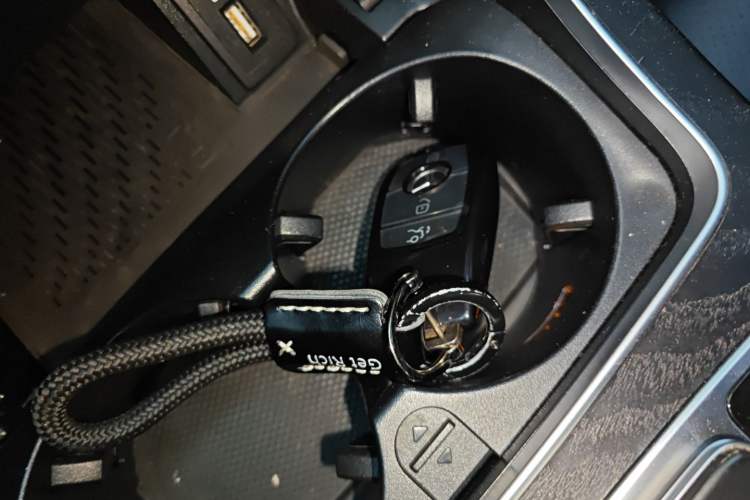 Used Mercedes-Benz C-Class 2019 Restyled C 260 L Sport Edition Interior 1
