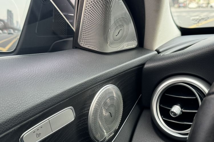Used Mercedes-Benz C-Class 2019 C 260 Estate Interior 6
