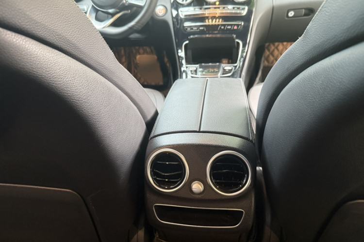 Used Mercedes-Benz C-Class 2019 C 260 Sport Edition 4MATIC Interior 6