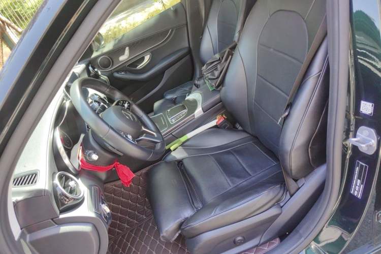 Used Mercedes-Benz C-Class 2019 C 180 L Fashion Edition Sport Version Left Front Seat