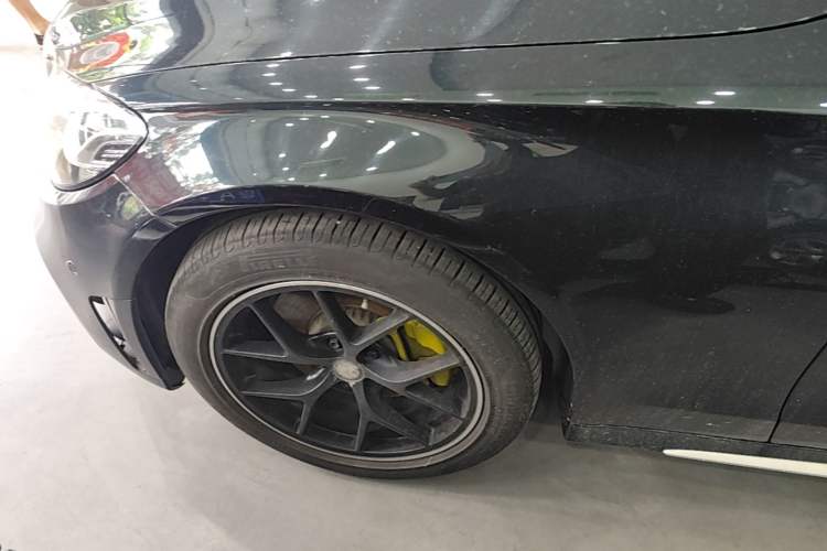 Used Mercedes-Benz C-Class 2019 Restyled C 260 L Sport Edition Left Front Wheel Hub
