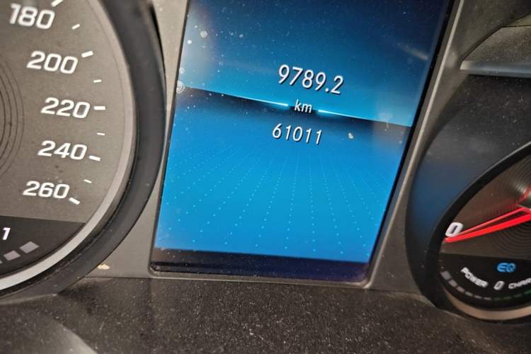 Used Mercedes-Benz C-Class 2019 C 260 Sport Edition Odometer Close Up