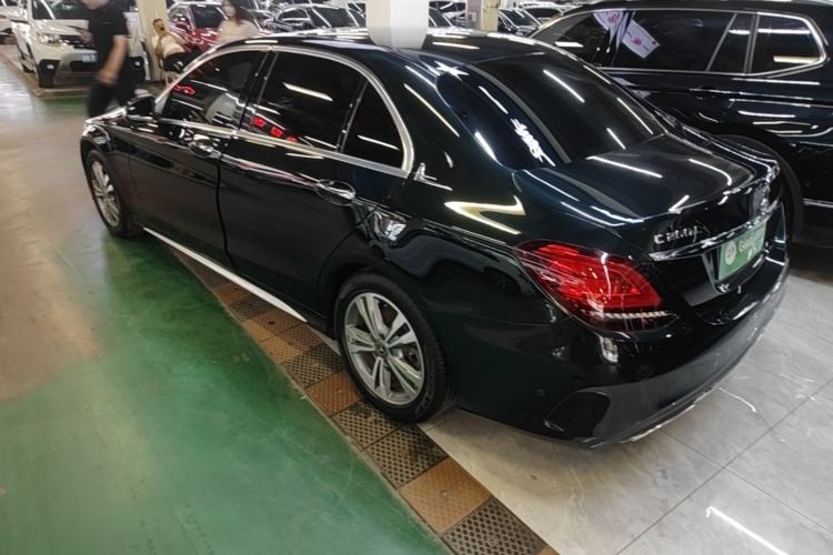 Used Mercedes-Benz C-Class 2019 C 180 L Fashion Edition Sport Version Rear Left 45 Deg