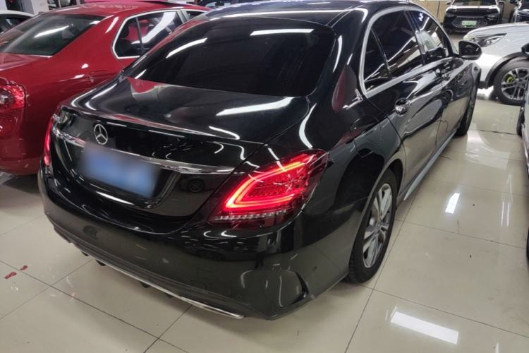 Used Mercedes-Benz C-Class 2019 C 180 L Fashion Edition Sport Version Rear Right 45 Deg