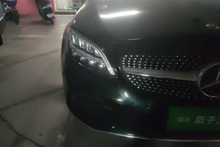 Used Mercedes-Benz C-Class 2019 Restyled C 260 L Sport Edition Right Front Headlight