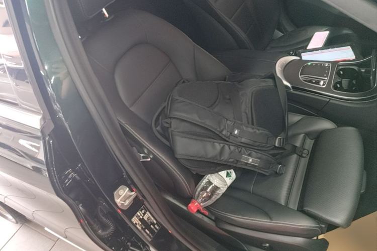 Used Mercedes-Benz C-Class 2019 C 180 L Fashion Edition Sport Version Right Front Seat