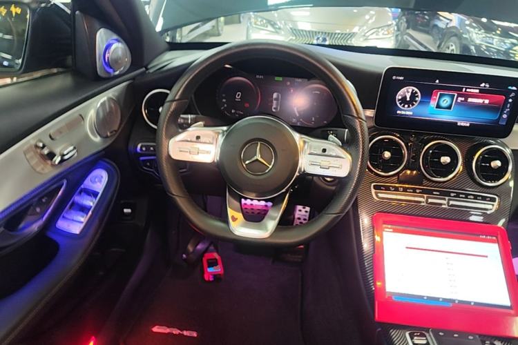Used Mercedes-Benz C-Class 2019 C 260 Sport Edition 4MATIC Steering Wheel