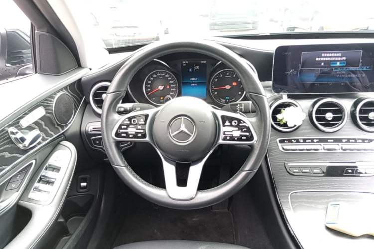 Used Mercedes-Benz C-Class 2019 C 260 L Sport Edition Steering Wheel