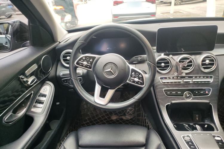 Used Mercedes-Benz C-Class 2019 C 260 Estate Steering Wheel