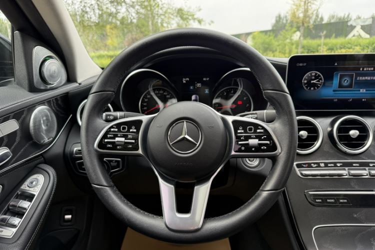 Used Mercedes-Benz C-Class 2019 C 260 L Sport Edition Steering Wheel