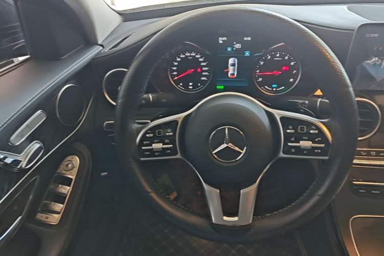 Used Mercedes-Benz C-Class 2019 C 260 L Sport Edition Steering Wheel