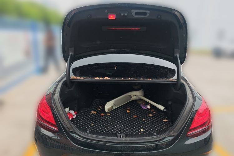 Used Mercedes-Benz C-Class 2019 C 180 L Fashion Edition Sport Version Trunk