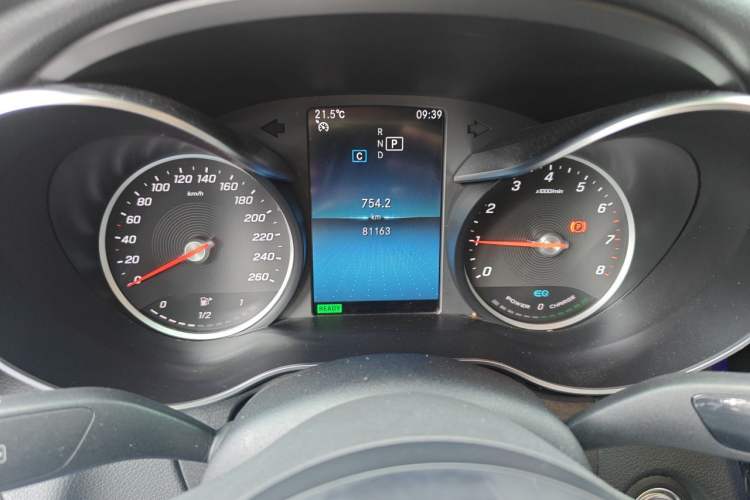 Used Mercedes-Benz C-Class 2019 C 260 Sport Edition Instrument Cluster