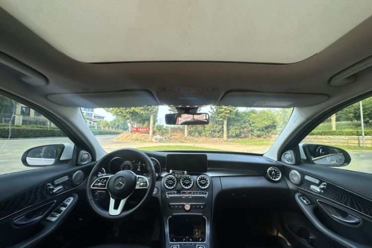 Used Mercedes-Benz C-Class 2019 C 260 L Sport Edition Interior 5
