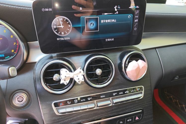 Used Mercedes-Benz C-Class 2019 Restyled C 260 L Sport Edition Audio And AC Panel