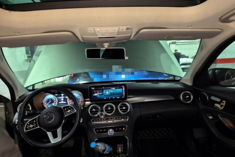 Used Mercedes-Benz C-Class 2019 C 260 Estate Center Console