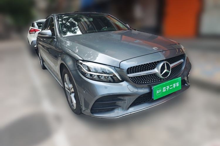 Used Mercedes-Benz C-Class 2019 C 260 L Sport Edition Front Right 45 Deg