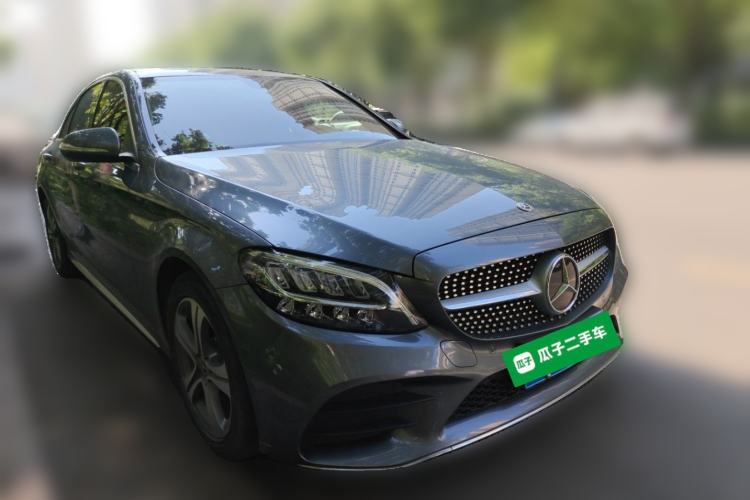 Used Mercedes-Benz C-Class 2019 Restyled C 260 L Sport Edition Front Right 45 Deg