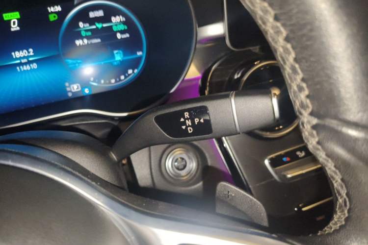 Used Mercedes-Benz C-Class 2019 C 260 L Sport Edition Gear Lever