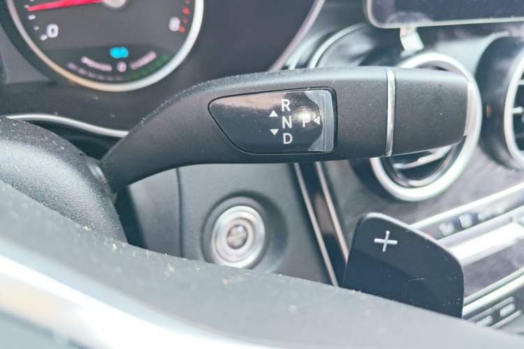Used Mercedes-Benz C-Class 2019 C 260 L Sport Edition Gear Lever