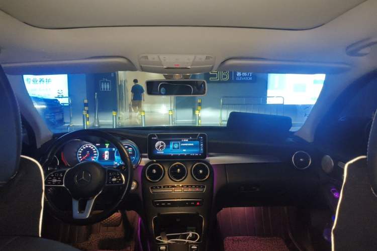 Used Mercedes-Benz C-Class 2019 C 260 L Sport Edition Headliner