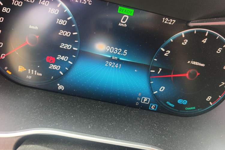 Used Mercedes-Benz C-Class 2019 Restyled C 260 L Sport Edition Odometer Close Up