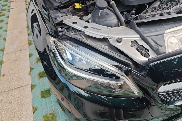 Used Mercedes-Benz C-Class 2019 C 260 L Sport Edition Right Front Headlight