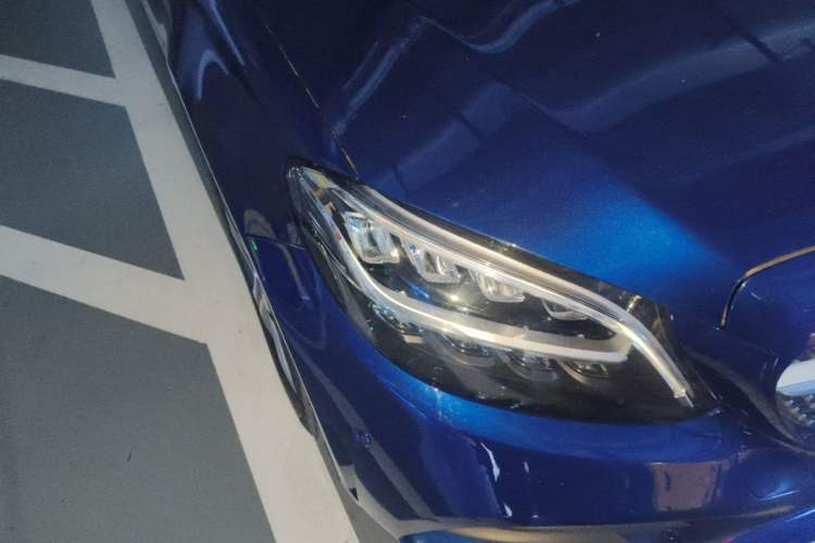 Used Mercedes-Benz C-Class 2019 C 260 L Sport Edition Right Front Headlight
