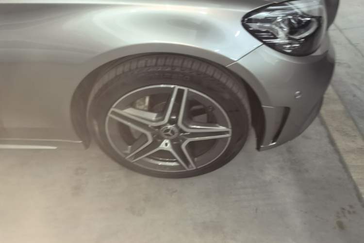 Used Mercedes-Benz C-Class 2019 C 260 Estate Right Front Wheel Hub
