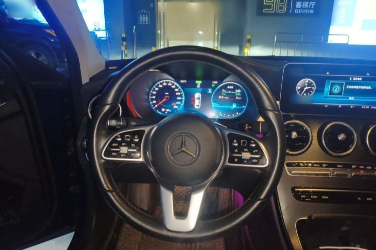 Used Mercedes-Benz C-Class 2019 C 260 L Sport Edition Steering Wheel