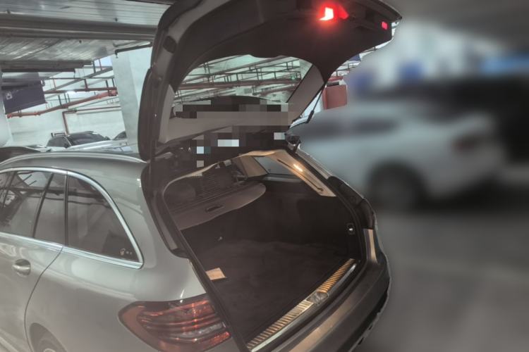 Used Mercedes-Benz C-Class 2019 C 260 Estate Trunk