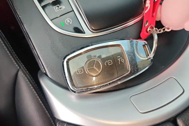 Used Mercedes-Benz C-Class 2019 C 260 L Sport Edition Vehicle Key