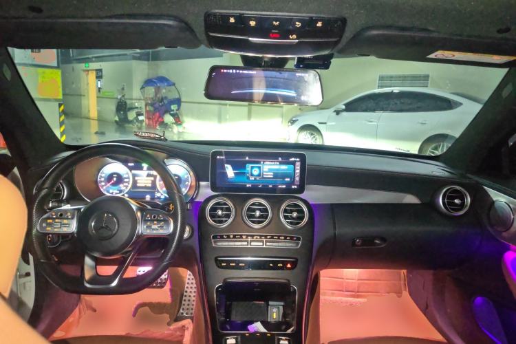 Used Mercedes-Benz C-Class 2019 C 260 Coupe Center Console