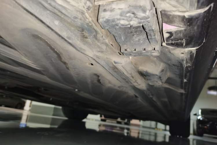Used Mercedes-Benz C-Class 2019 C 260 Sport Edition Chassis Rear Right