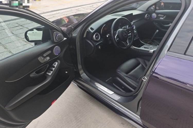 Used Mercedes-Benz C-Class 2019 C 260 4MATIC Estate Driver Seat