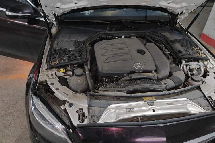 Used Mercedes-Benz C-Class 2019 Facelift C 260 L 4MATIC Sport Edition Engine Bay Right