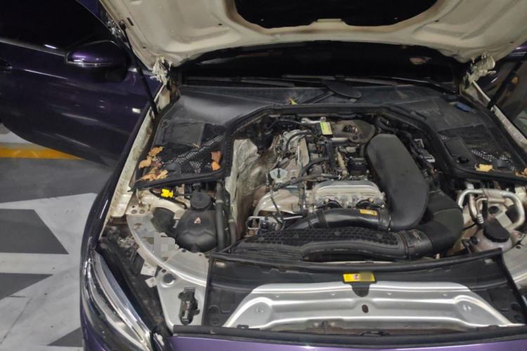Used Mercedes-Benz C-Class 2019 C 260 Coupe Engine Bay Right