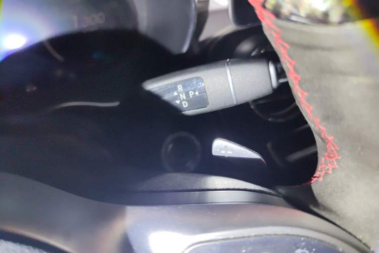 Used Mercedes-Benz C-Class 2019 C 260 Coupe Gear Lever