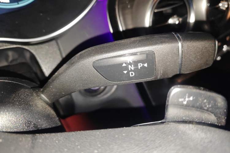 Used Mercedes-Benz C-Class 2019 C 260 Coupe Gear Lever