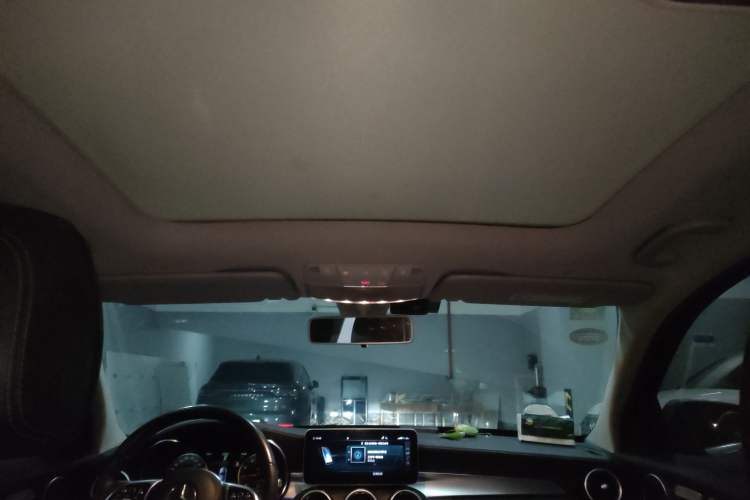 Used Mercedes-Benz C-Class 2019 Restyled C 260 L Sport Edition Headliner