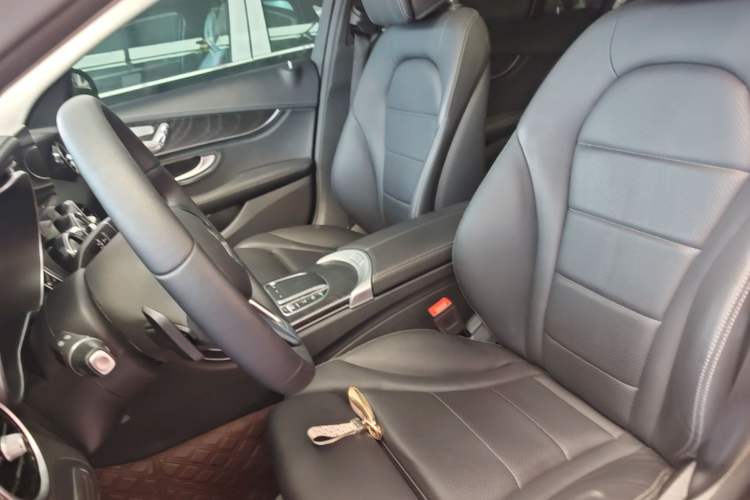 Used Mercedes-Benz C-Class 2019 Restyled C 260 L Sport Edition Left Front Seat