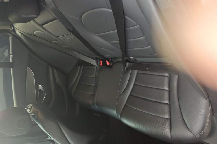 Used Mercedes-Benz C-Class 2019 C 260 4MATIC Estate Left Rear Seat