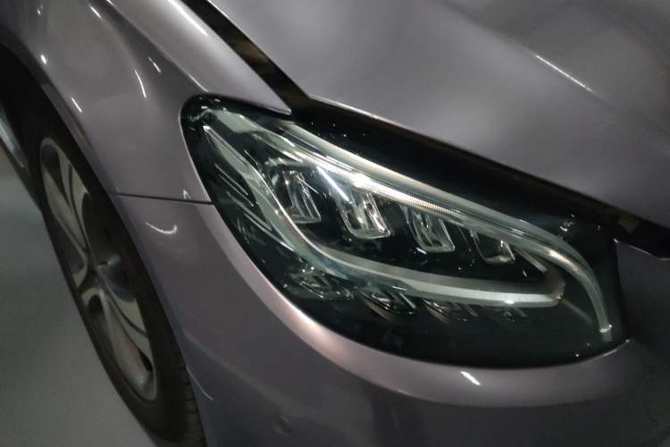 Used Mercedes-Benz C-Class 2019 Restyled C 260 L Sport Edition Right Front Headlight