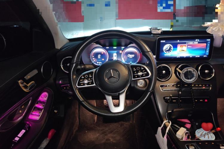 Used Mercedes-Benz C-Class 2019 Facelift C 260 L 4MATIC Sport Edition Steering Wheel
