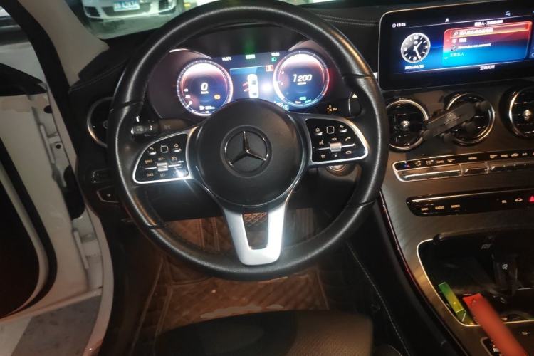 Used Mercedes-Benz C-Class 2019 Restyled C 260 L Sport Edition Steering Wheel