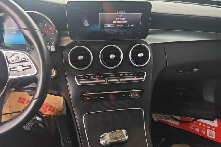 Used Mercedes-Benz C-Class 2019 C 260 L Sport Edition Audio And AC Panel