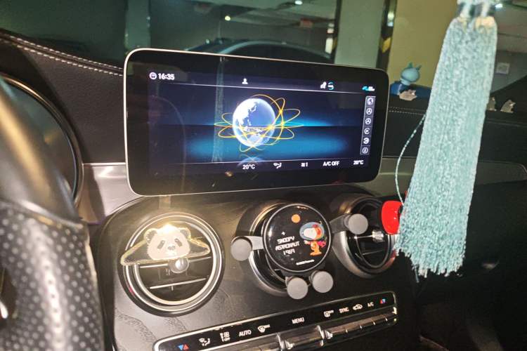Used Mercedes-Benz C-Class 2019 C 260 Coupe Audio And AC Panel