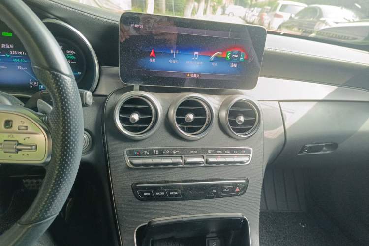 Used Mercedes-Benz C-Class 2019 C 260 Coupe Audio And AC Panel