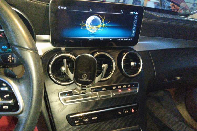 Used Mercedes-Benz C-Class 2019 Restyled C 260 L Sport Edition Audio And AC Panel